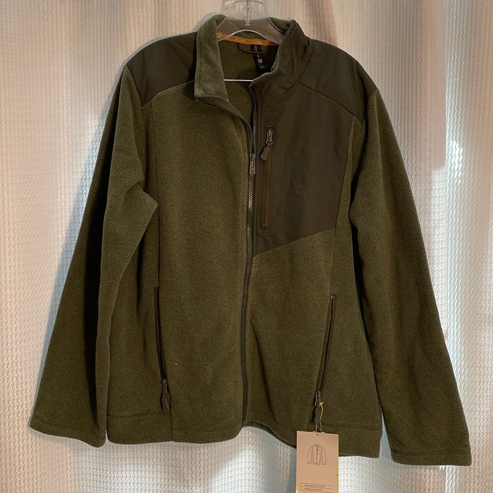 NWT all in motions Polartec jacket. sz L